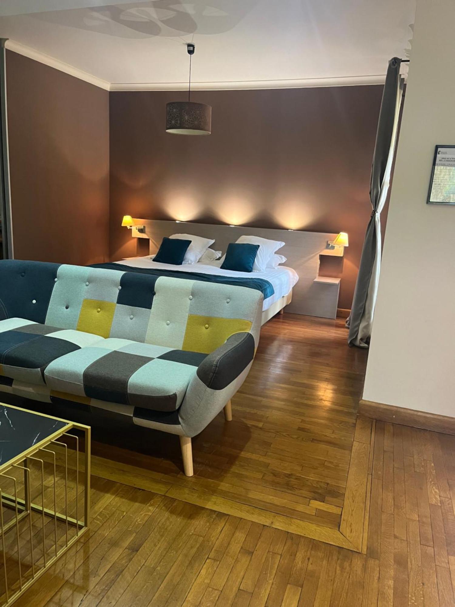 Hotel La Vinaigrerie Logis Joinville Dış mekan fotoğraf