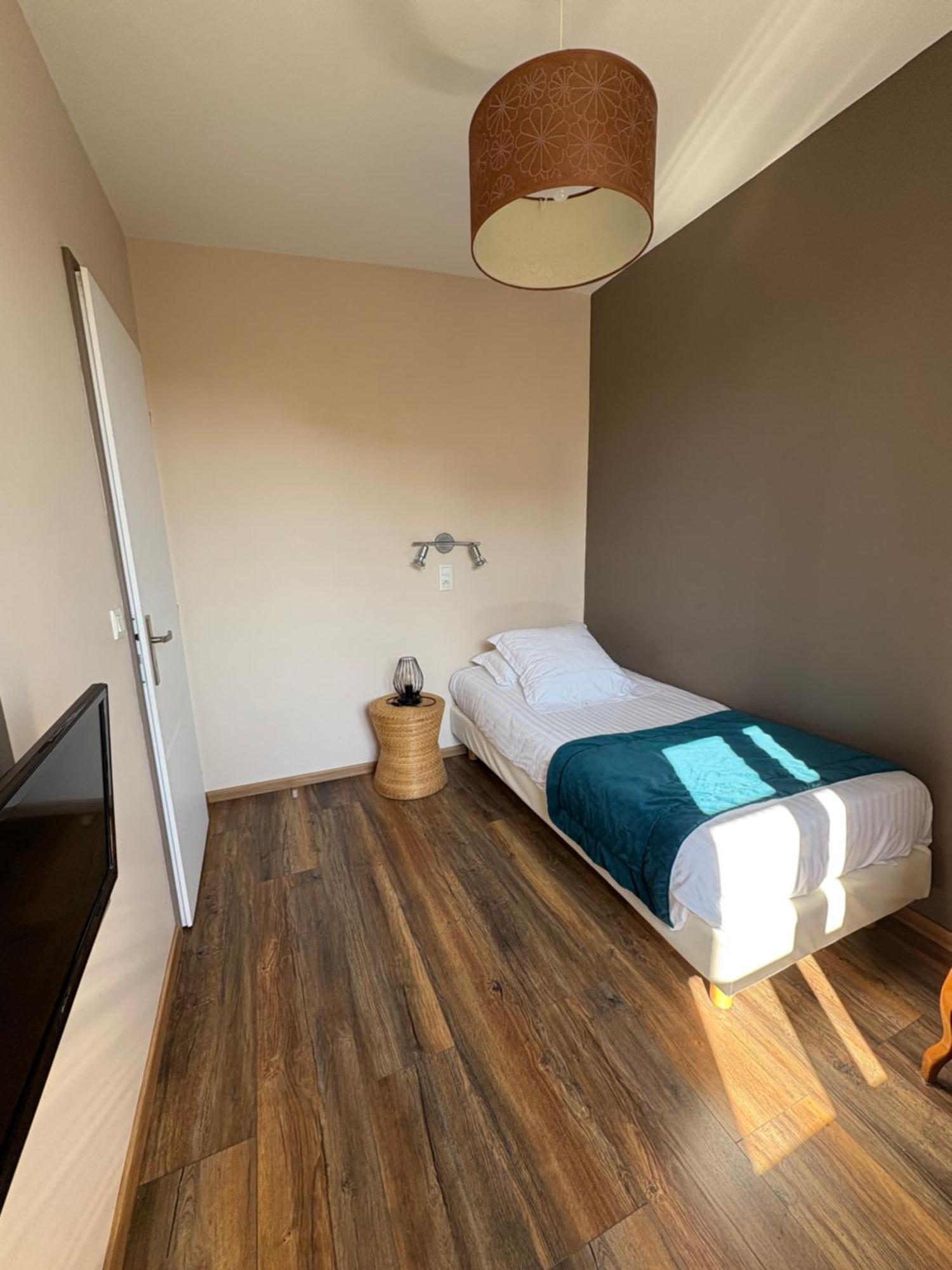 Hotel La Vinaigrerie Logis Joinville Dış mekan fotoğraf